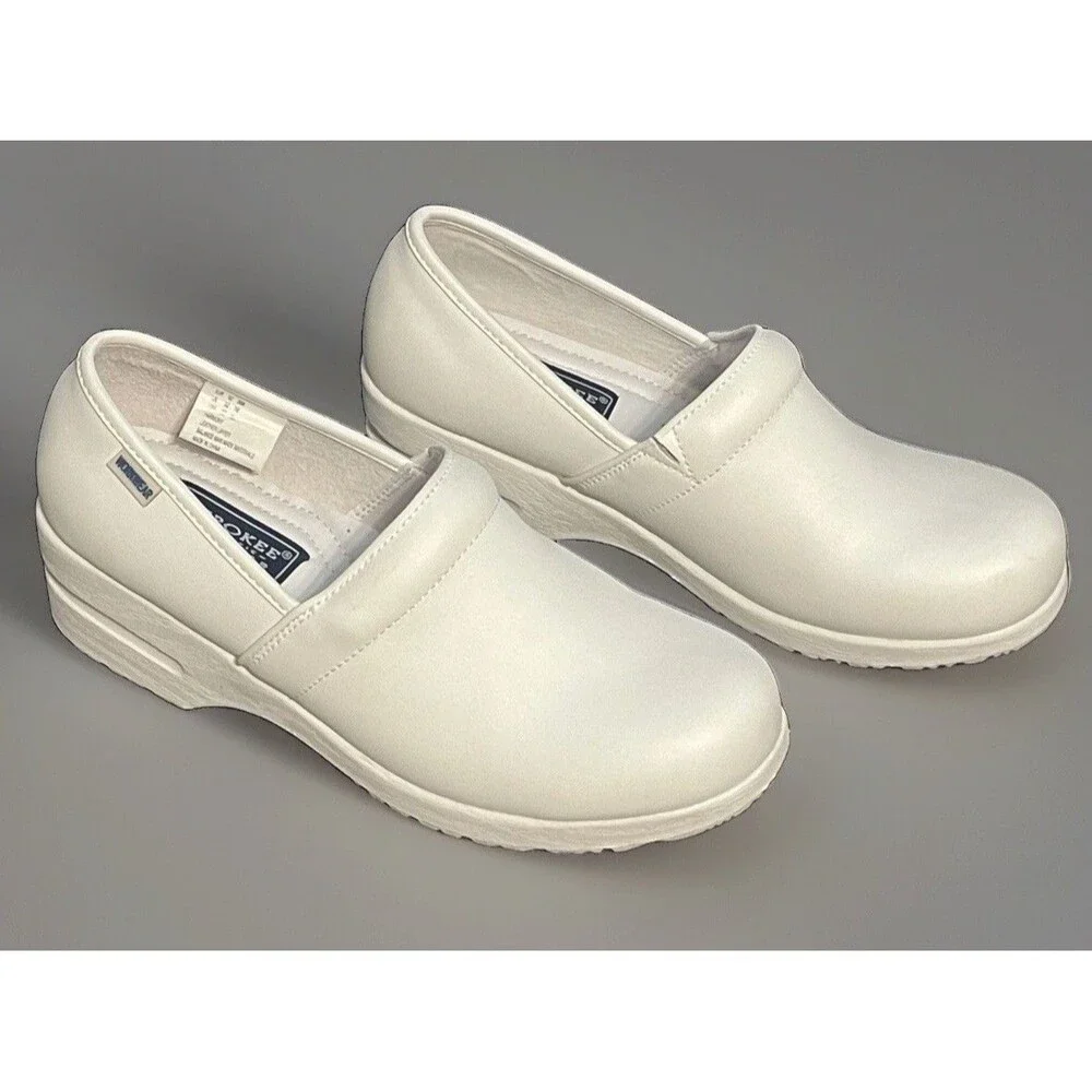 Cherokee White Slip-On Nursing Shoes Workwear Harmony Leather Clogs Women's 9